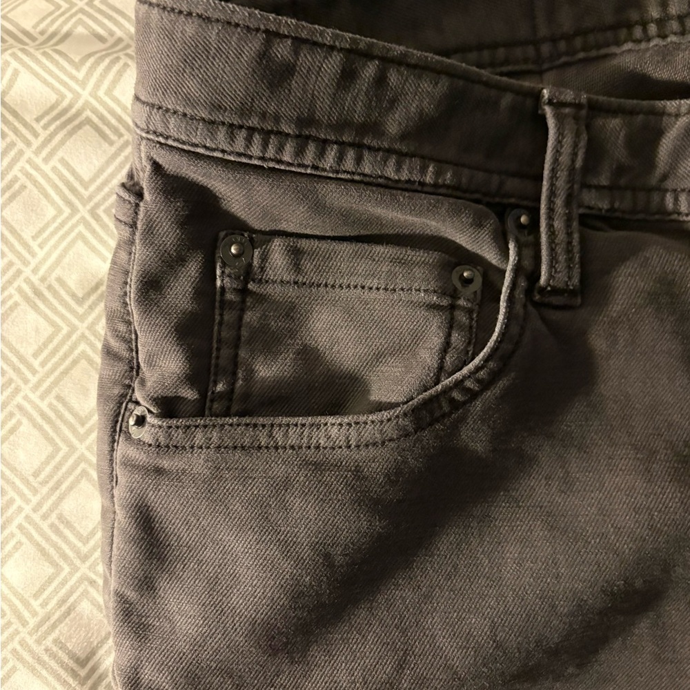 The Normal Brand Men’s Comfort Terry Pant in Steel Slim Fit Size 32x32 EUC - Picture 6 of 11